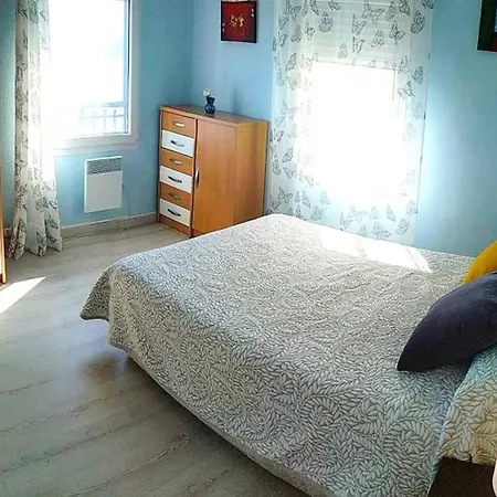 Almenaralove Watching